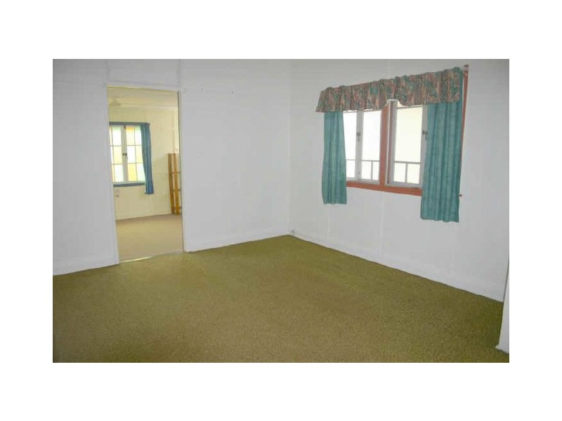 5 William Street, Sarina QLD 4737