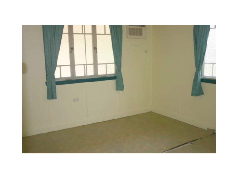 5 William Street, Sarina QLD 4737