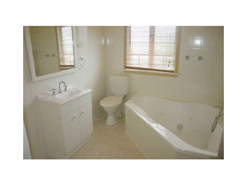 5 William Street, Sarina QLD 4737