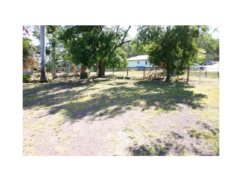 5 William Street, Sarina QLD 4737