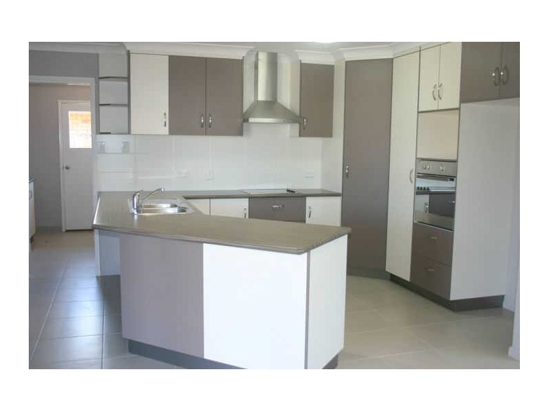 22 SWAN, Armstrong Beach QLD 4737