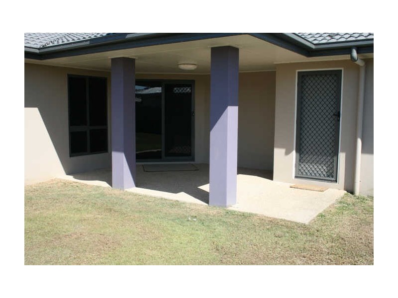 22 SWAN, Armstrong Beach QLD 4737