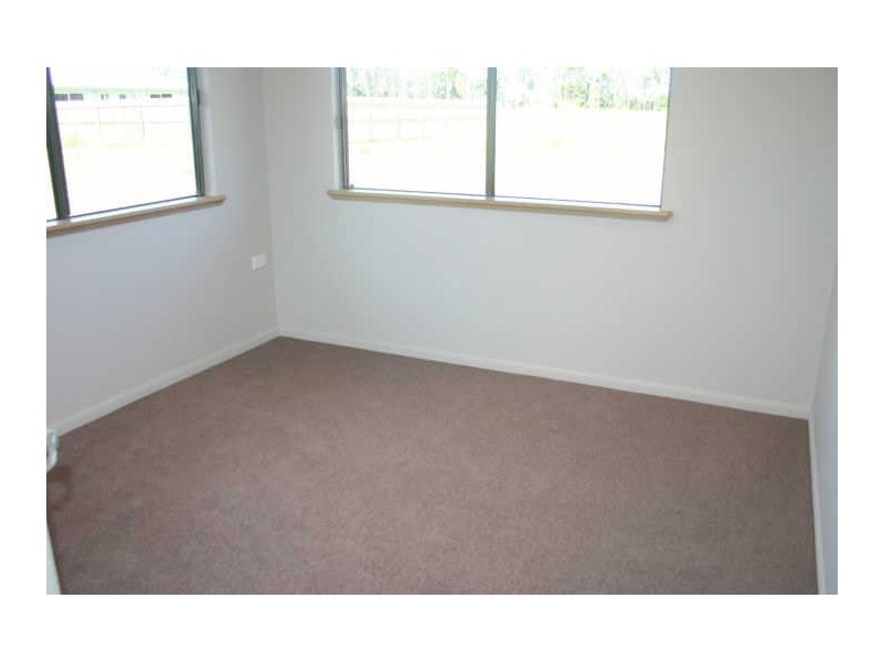 22 SWAN, Armstrong Beach QLD 4737