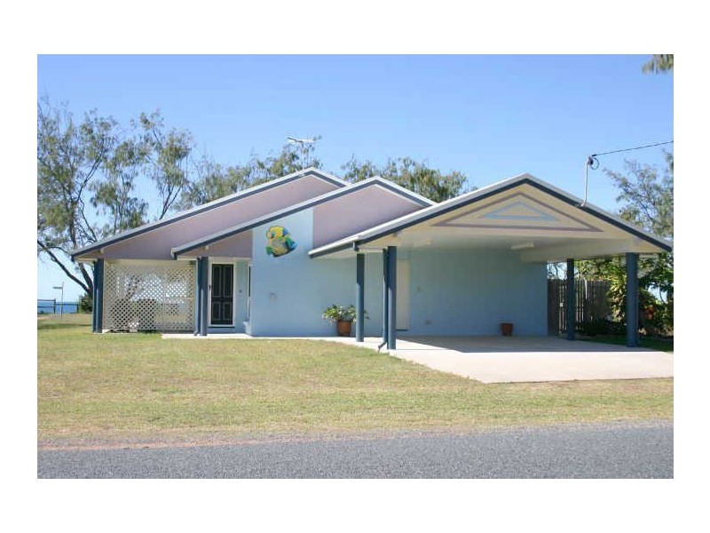 30 Owen Jenkins Drive, Sarina Beach QLD 4737