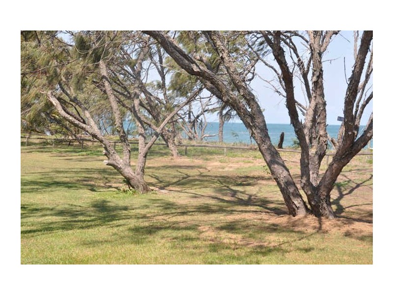 30 Owen Jenkins Drive, Sarina Beach QLD 4737