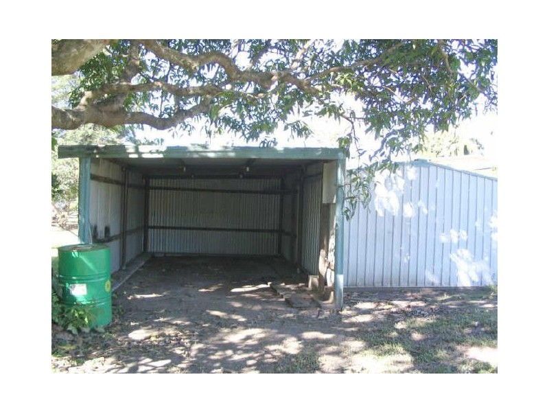 8 Atherton Street, Sarina QLD 4737