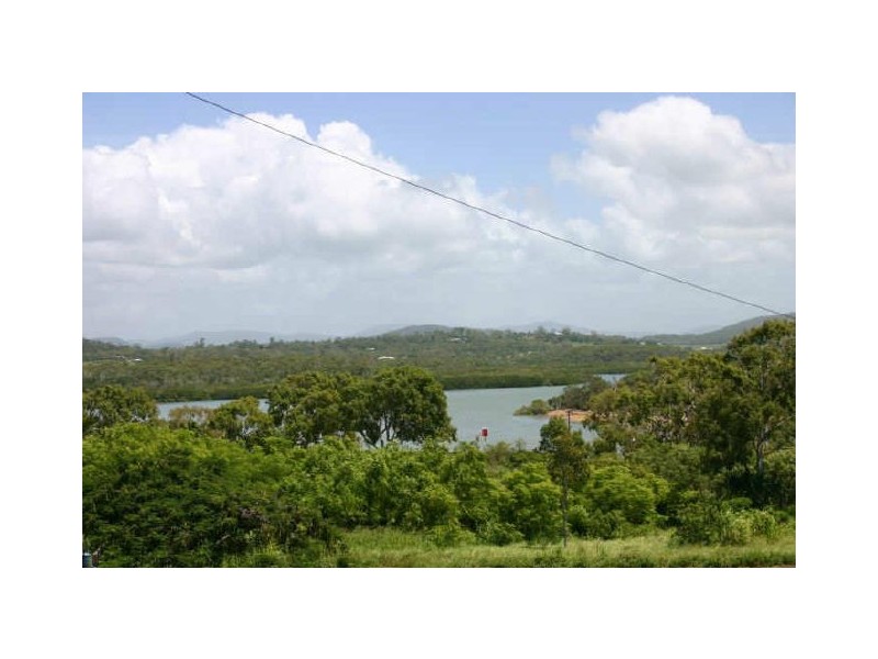 Campwin Beach QLD 4737