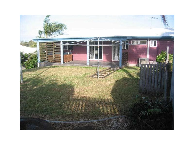 Campwin Beach QLD 4737