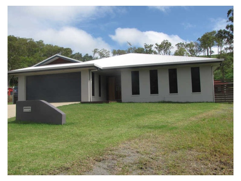 68 West Street, Sarina QLD 4737