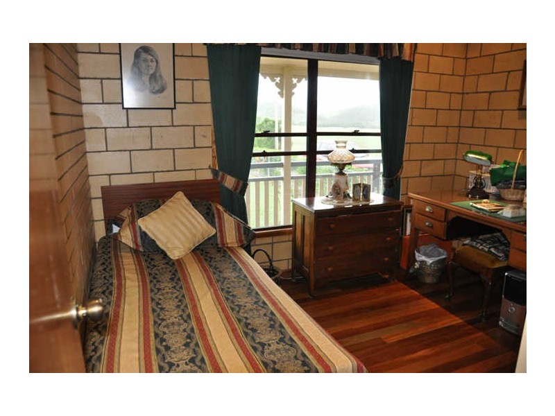 43 Grieshaber Drive, Sarina QLD 4737