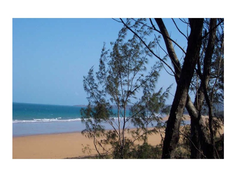 122 Rasmussen Avenue, Salonika Beach QLD 4740