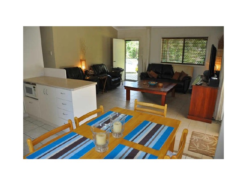 Armstrong Beach QLD 4737