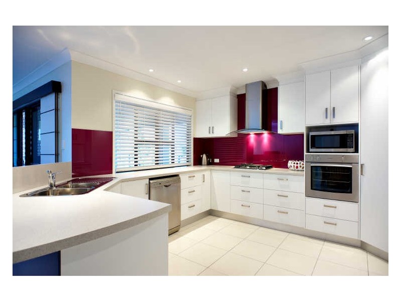 18 Brooksfield Drive, Sarina Beach QLD 4737