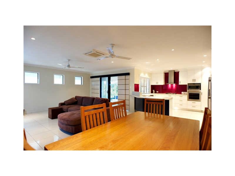 18 Brooksfield Drive, Sarina Beach QLD 4737