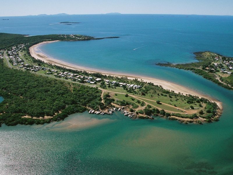 38 The Esplanade, Grasstree Beach QLD 4740