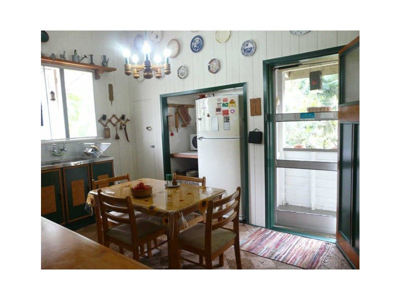 18 Deguara Avenue, Armstrong Beach QLD 4737