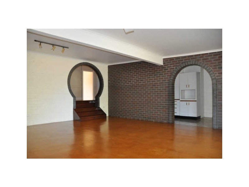 4 Ware Avenue, Sarina QLD 4737