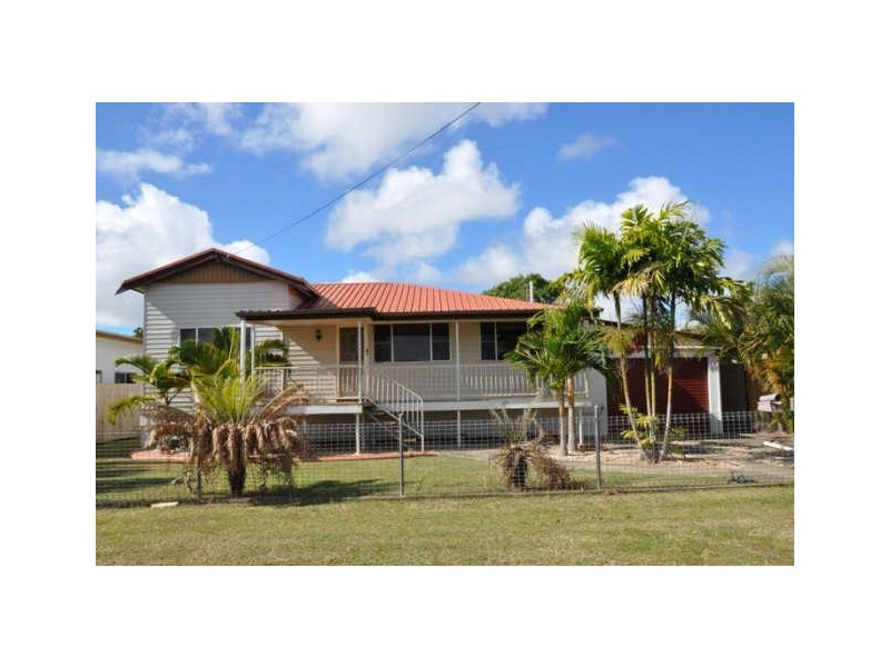 4 Ware Avenue, Sarina QLD 4737