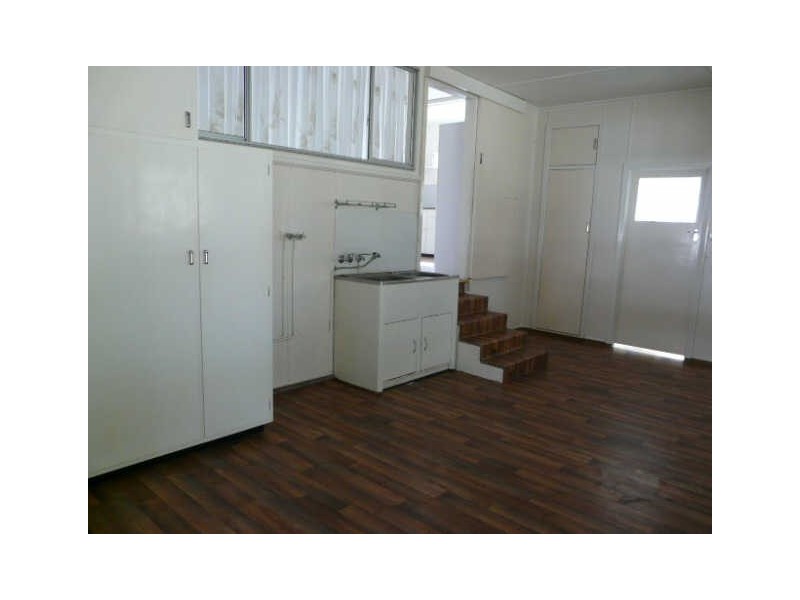 14 Phillips Street, Sarina QLD 4737