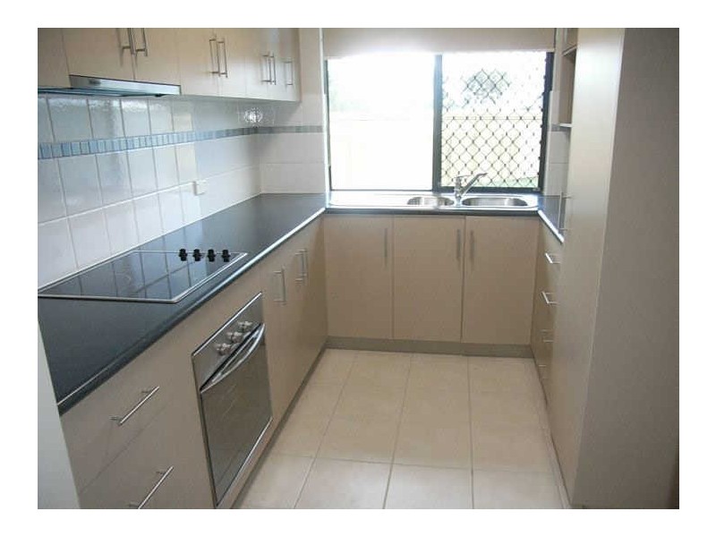 3/1 Golf Course Rd, Sarina QLD 4737