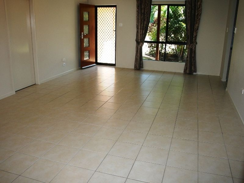 3/1 Golf Course Rd, Sarina QLD 4737
