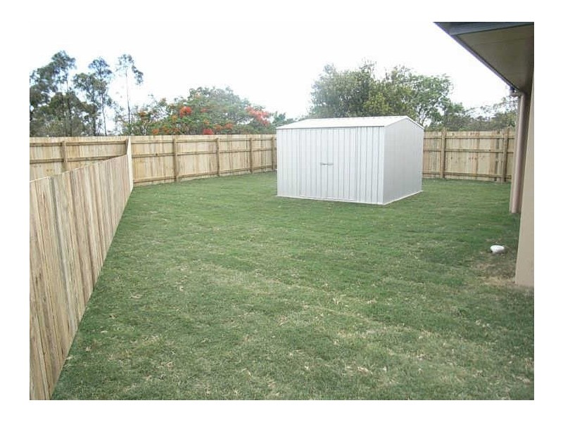 3/1 Golf Course Rd, Sarina QLD 4737