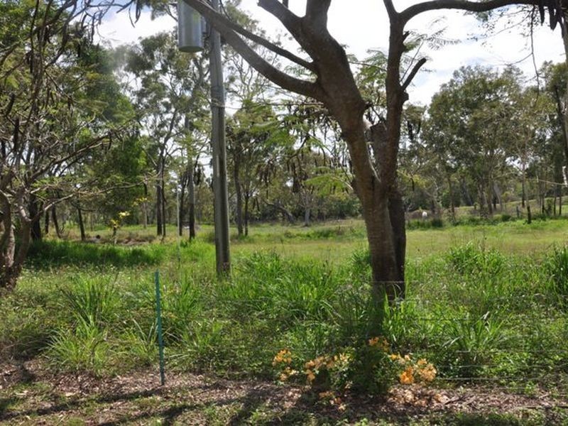 2 Herta Lane, Sarina QLD 4737