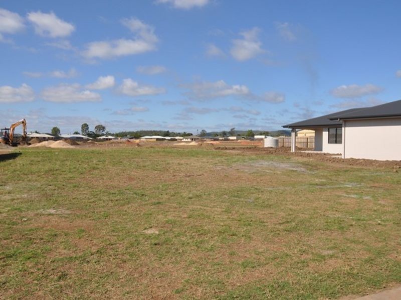 46 Millenium Drive, Sarina QLD 4737