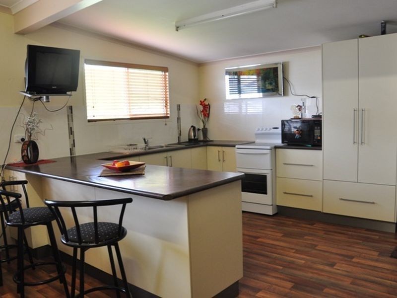 91608 Bruce Highway, Sarina QLD 4737