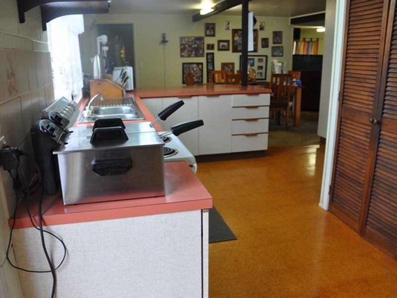 31 Owen Jenkins Drive, Sarina Beach QLD 4737