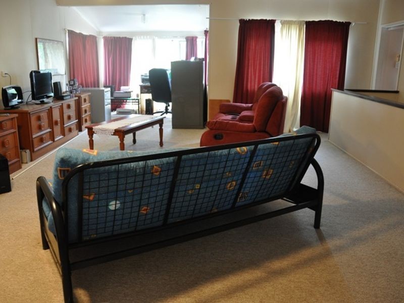 31 Owen Jenkins Drive, Sarina Beach QLD 4737