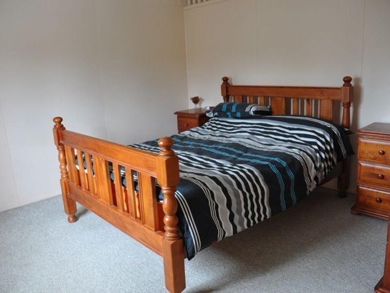 31 Owen Jenkins Drive, Sarina Beach QLD 4737