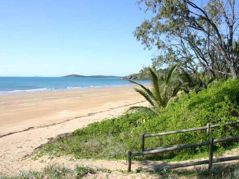 31 Owen Jenkins Drive, Sarina Beach QLD 4737