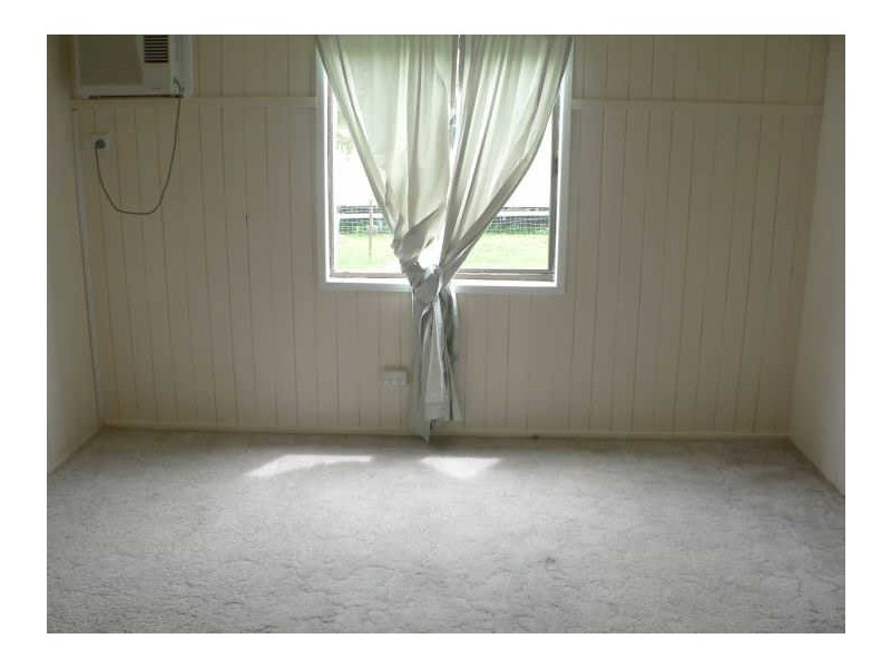 31 Beach Road, Sarina QLD 4737