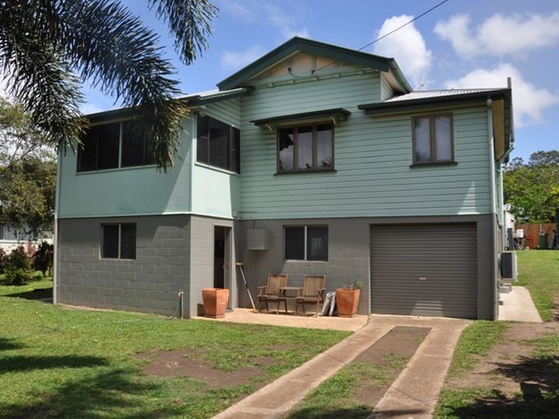 36 Range Road, Sarina QLD 4737