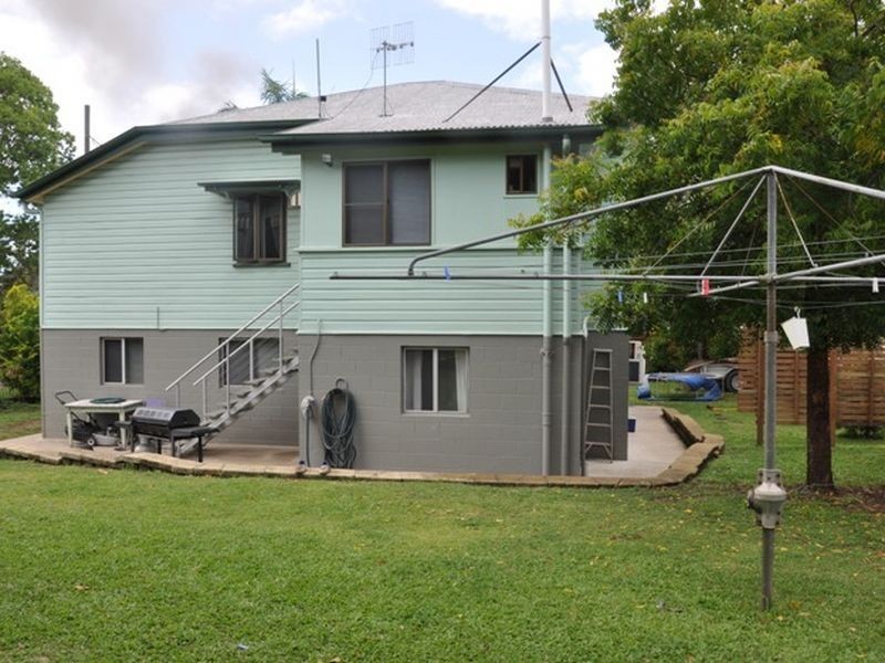 36 Range Road, Sarina QLD 4737