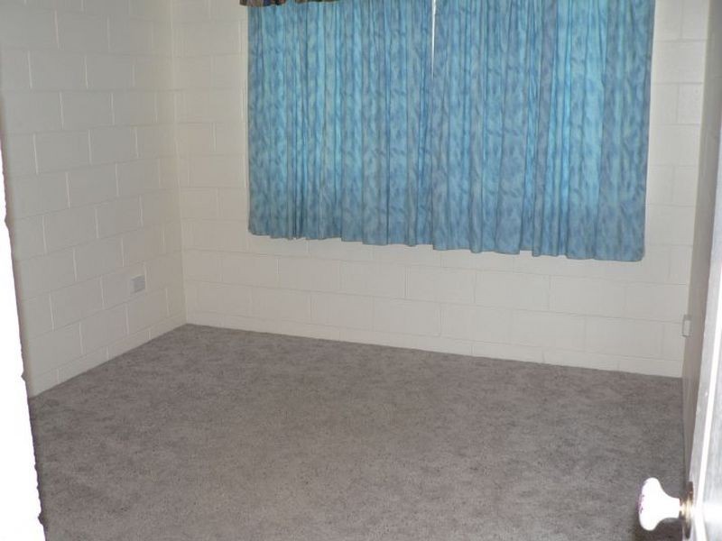 7 Brooksfield, Sarina Beach QLD 4737