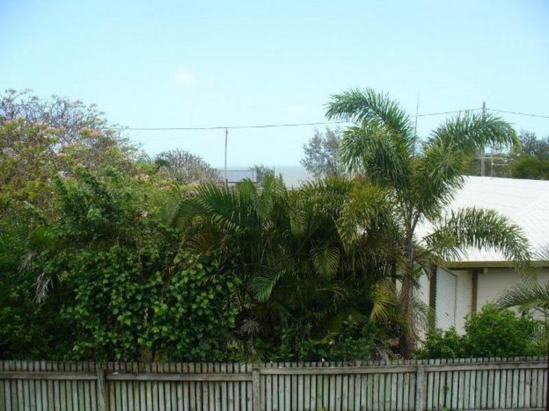 77 Zelma Street, Grasstree Beach QLD 4740