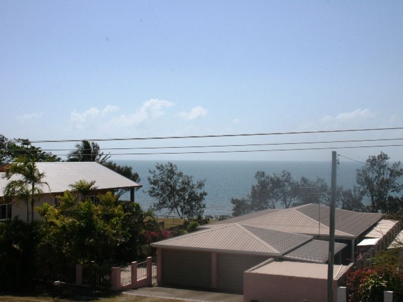 40 Westcott Avenue, Campwin Beach QLD 4737