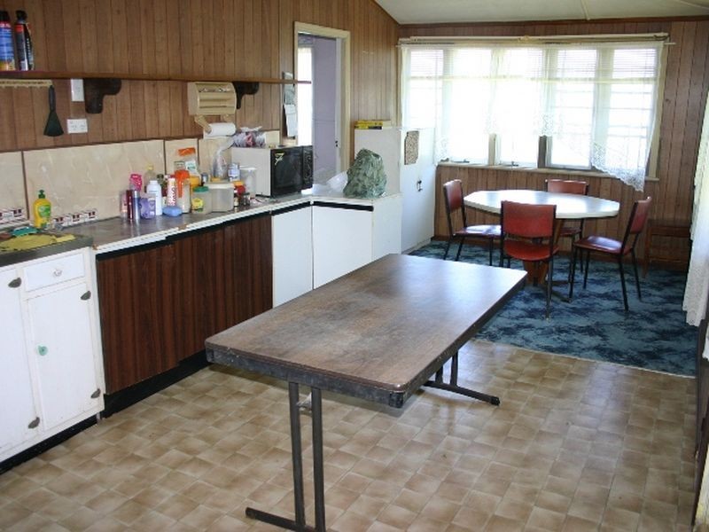 11 Langdon Street, Sarina QLD 4737