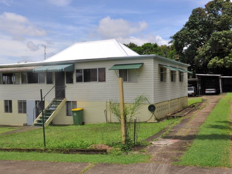 27 Leslie Street, Sarina QLD 4737