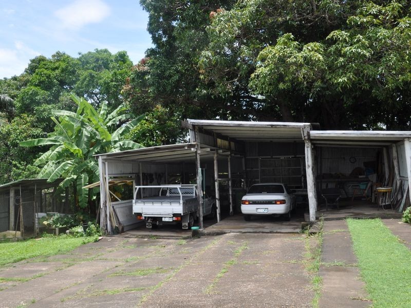 27 Leslie Street, Sarina QLD 4737