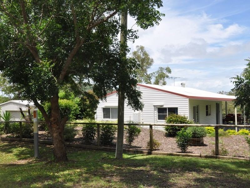 23 Lamberts Road, Sarina QLD 4737