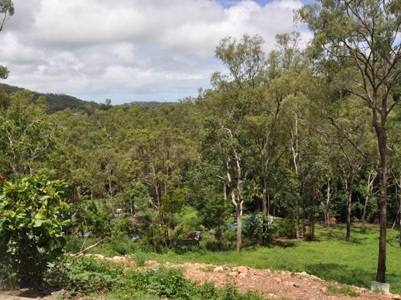 23 Lamberts Road, Sarina QLD 4737