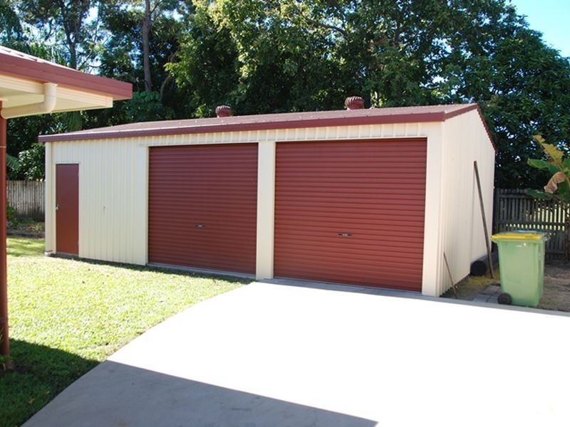 9 Lando Ave, Sarina QLD 4737