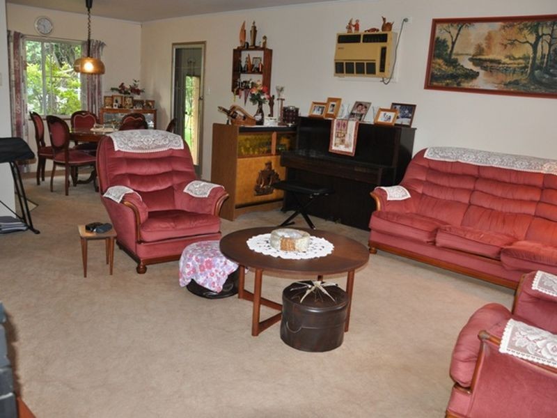 49 Place Avenue, Sarina QLD 4737