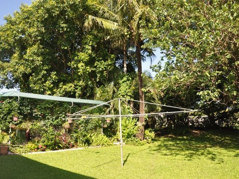 49 Place Avenue, Sarina QLD 4737