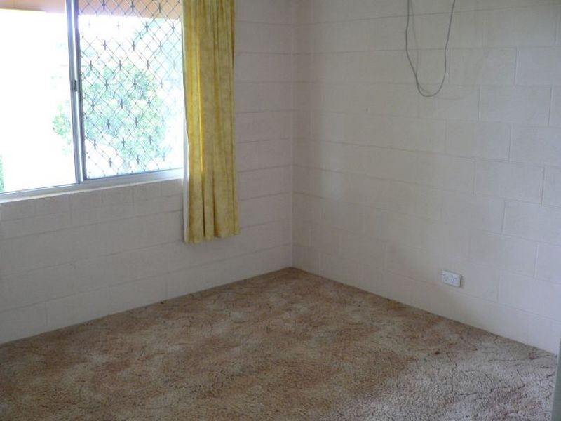 13 Lawries, Sarina QLD 4737