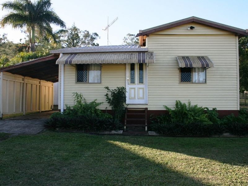 6 Jackson Street, Sarina QLD 4737