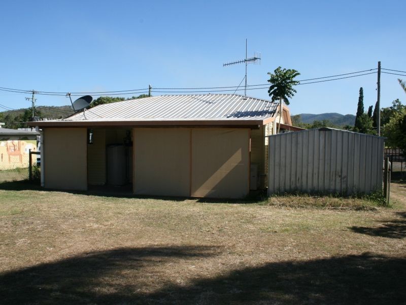 6 Jackson Street, Sarina QLD 4737